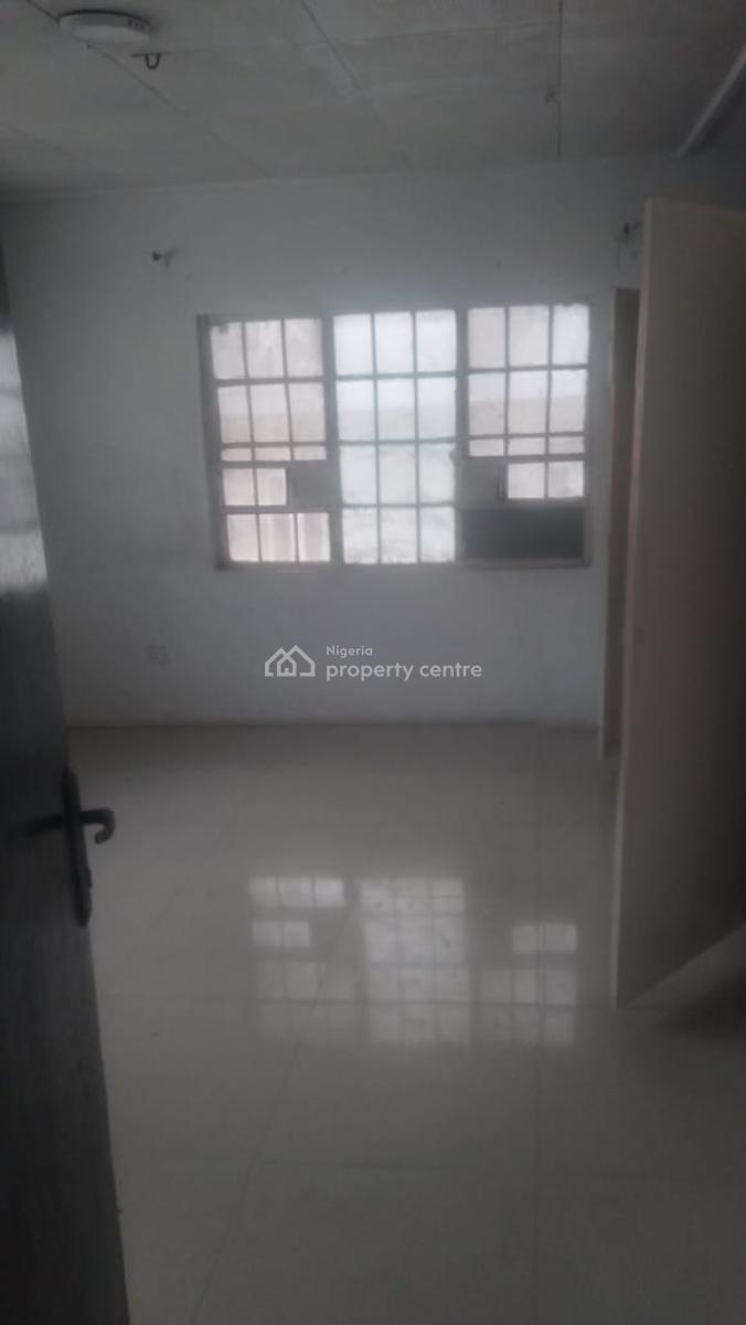 3 Bedroom Flat, Off Toyin Street, Ikeja, Lagos, Flat / Apartment for Rent