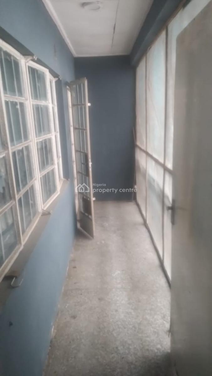 3 Bedroom Flat, Off Toyin Street, Ikeja, Lagos, Flat / Apartment for Rent