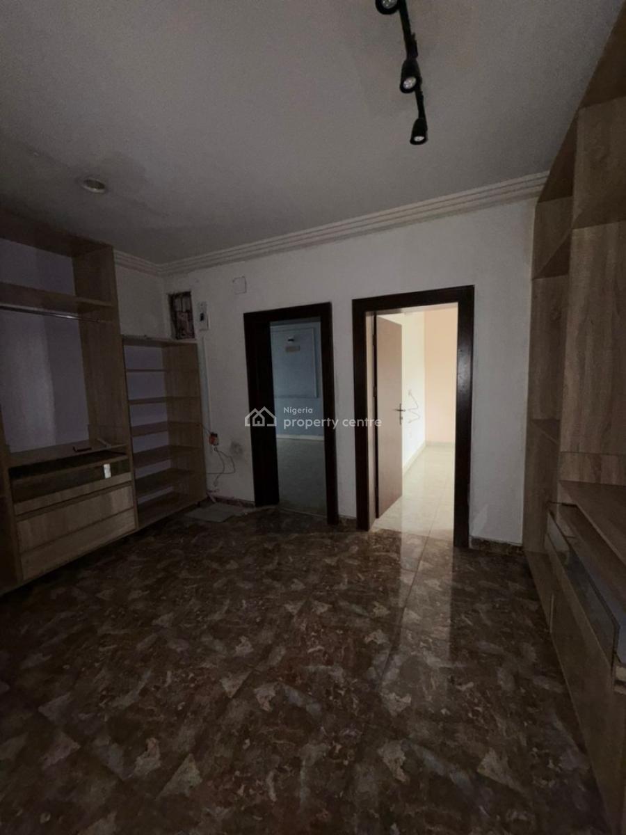 Standard and Spacious 2 Bedroom Apartment, Katampe, Abuja, Flat / Apartment for Rent