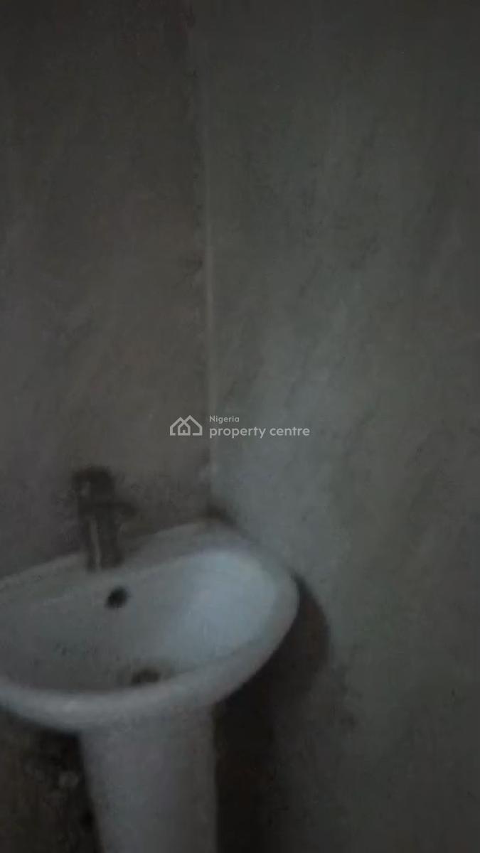 Spacious Self Contained, Redeemers Estate, Pyakasa, Lugbe District, Abuja, Self Contain (single Rooms) for Rent