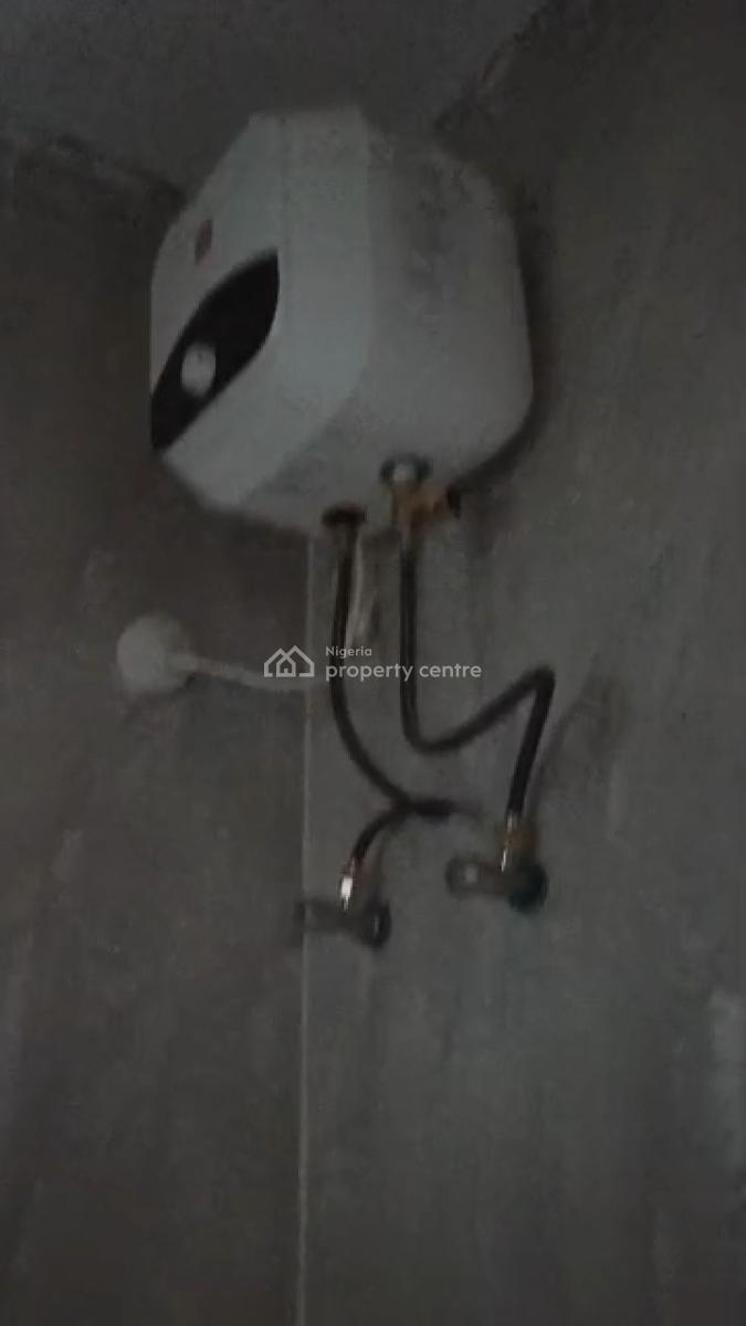 Spacious Self Contained, Redeemers Estate, Pyakasa, Lugbe District, Abuja, Self Contain (single Rooms) for Rent