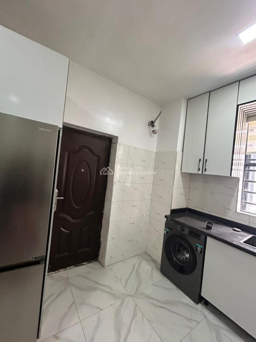 Fully Furnished 2 Bedroom Apartment, Lekki Phase 1, Lekki, Lagos, Flat / Apartment for Sale