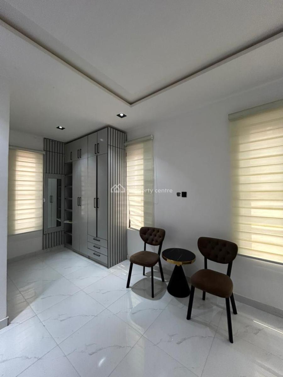 Fully Furnished 2 Bedroom Apartment, Lekki Phase 1, Lekki, Lagos, Flat / Apartment for Sale