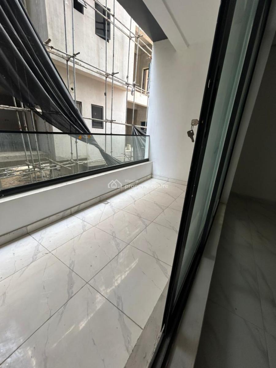 2 Bedrooms Apartment, Lekki Phase 1, Lekki, Lagos, Flat / Apartment for Sale