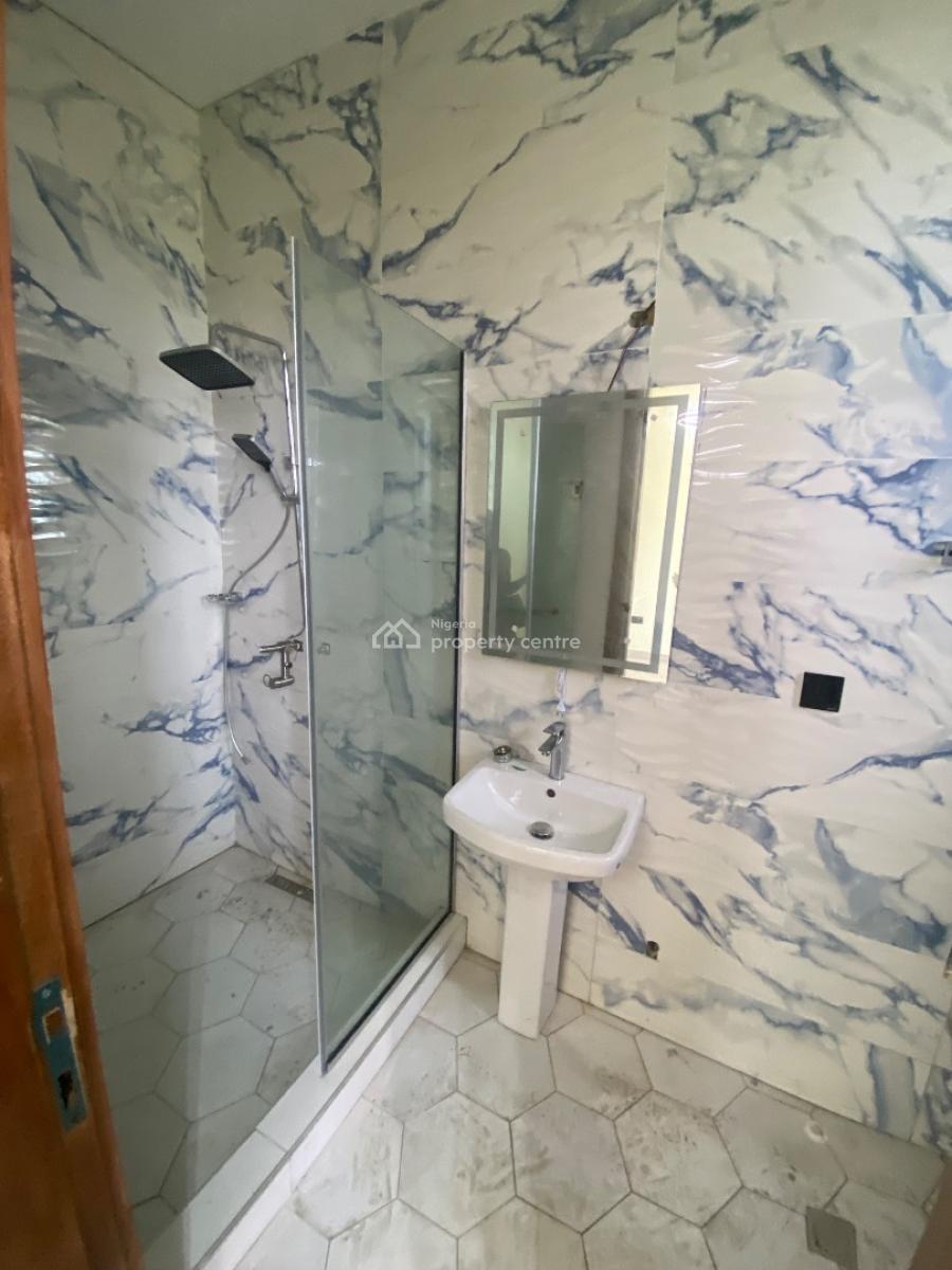 5 Bedroom Spacious Mansion in a Prominent Estate, Royal Garden Estate, Ajiwe, Ajah, Lagos, Detached Duplex for Sale