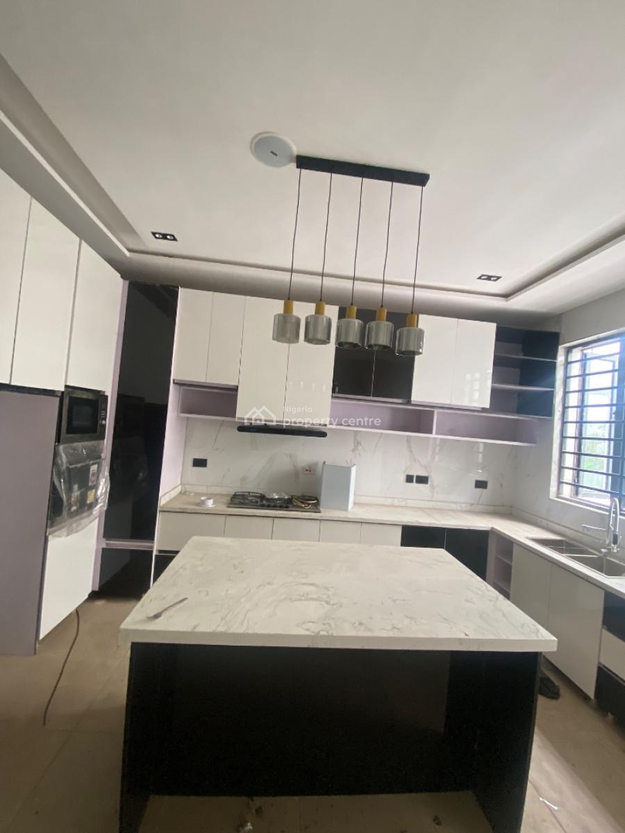 5 Bedroom Spacious Mansion in a Prominent Estate, Royal Garden Estate, Ajiwe, Ajah, Lagos, Detached Duplex for Sale