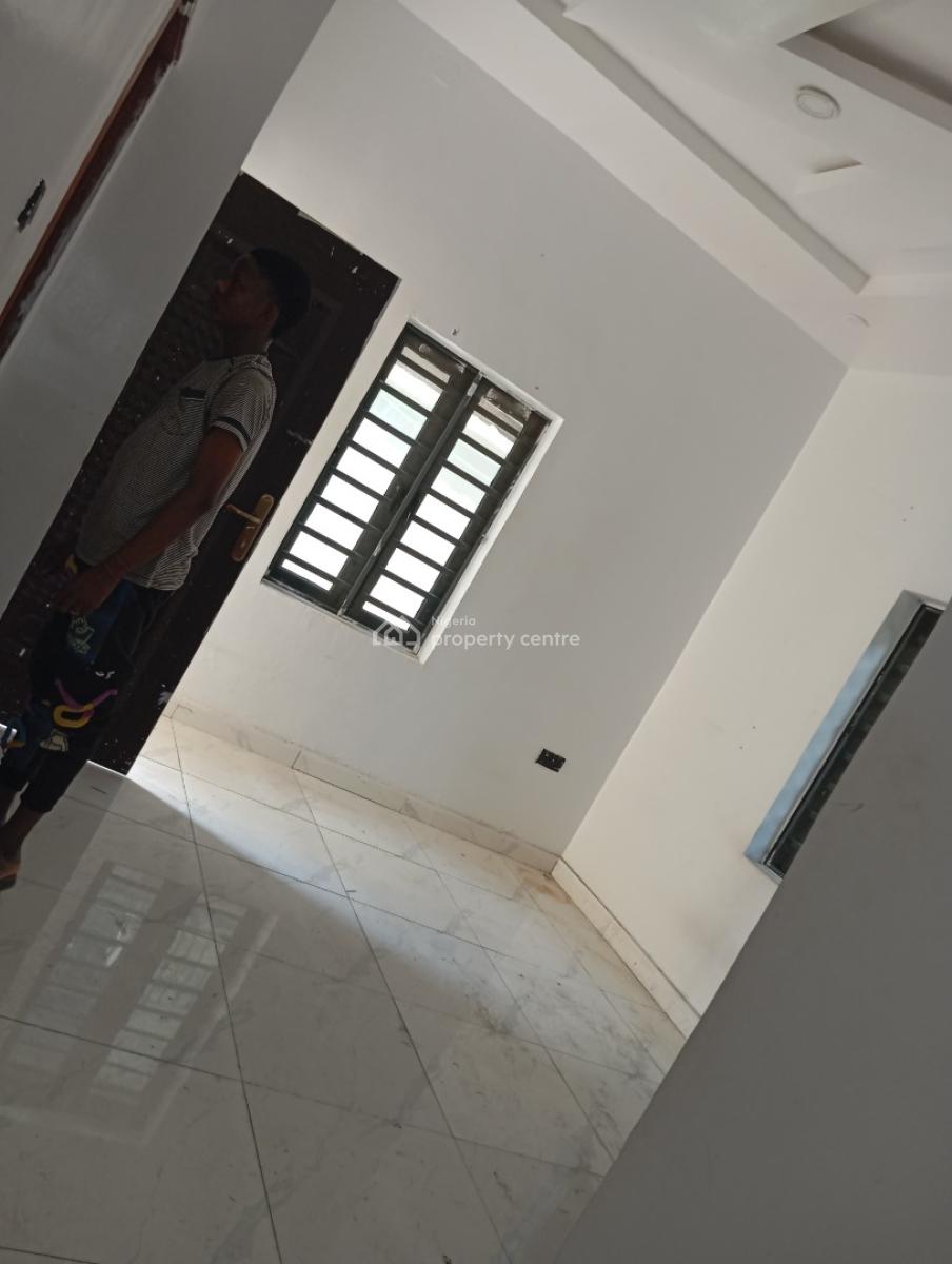 Relatively Newly Built Miniflat, Iyase Street, Kosofe By Ajelogo Roundabout, Ketu, Lagos, Mini Flat (room and Parlour) for Rent