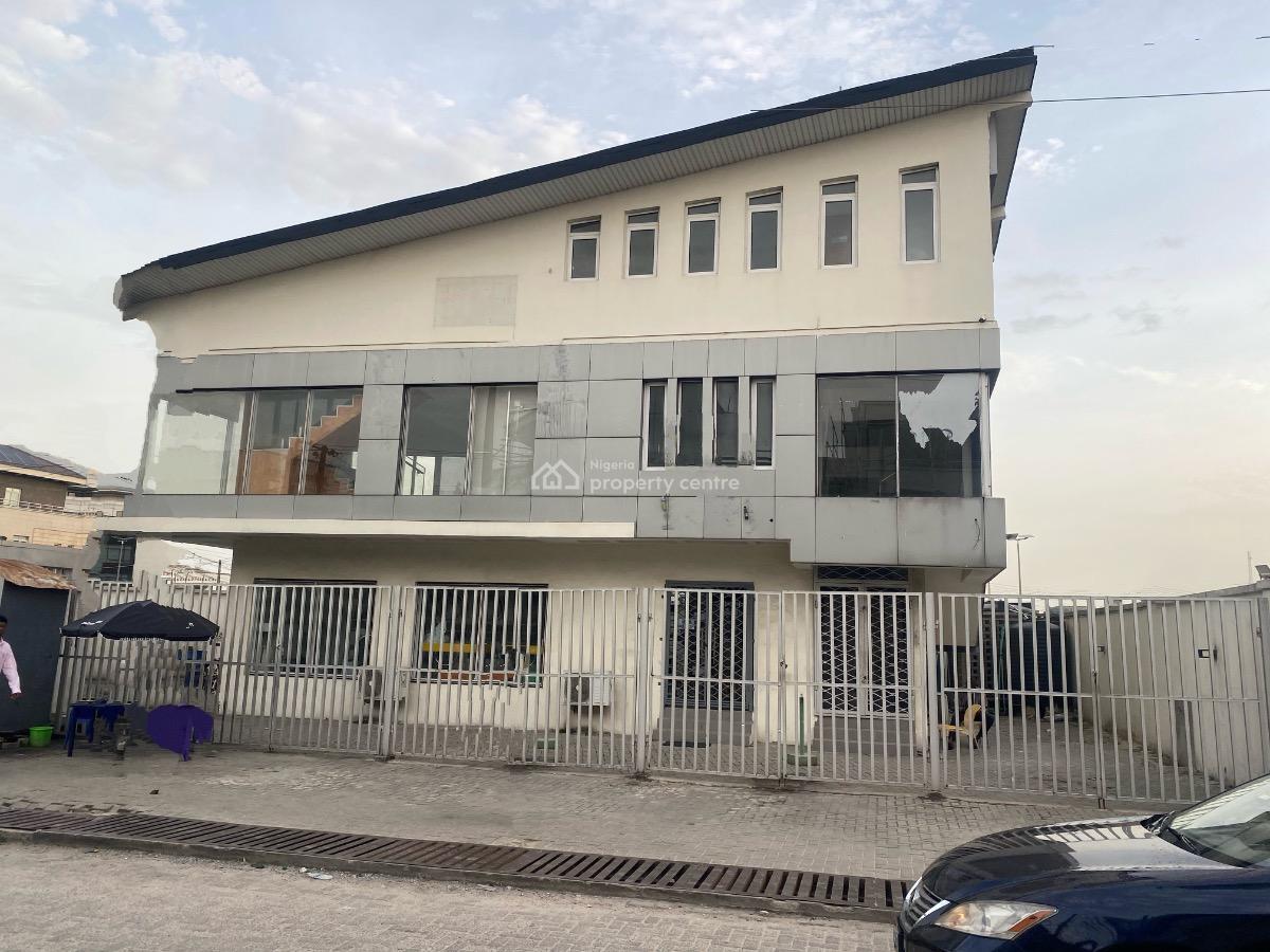 150 Sqm Office Space, Off Bisola Duronsinmi Etti Drive, Lekki Phase 1, Lekki, Lagos, Office Space for Rent