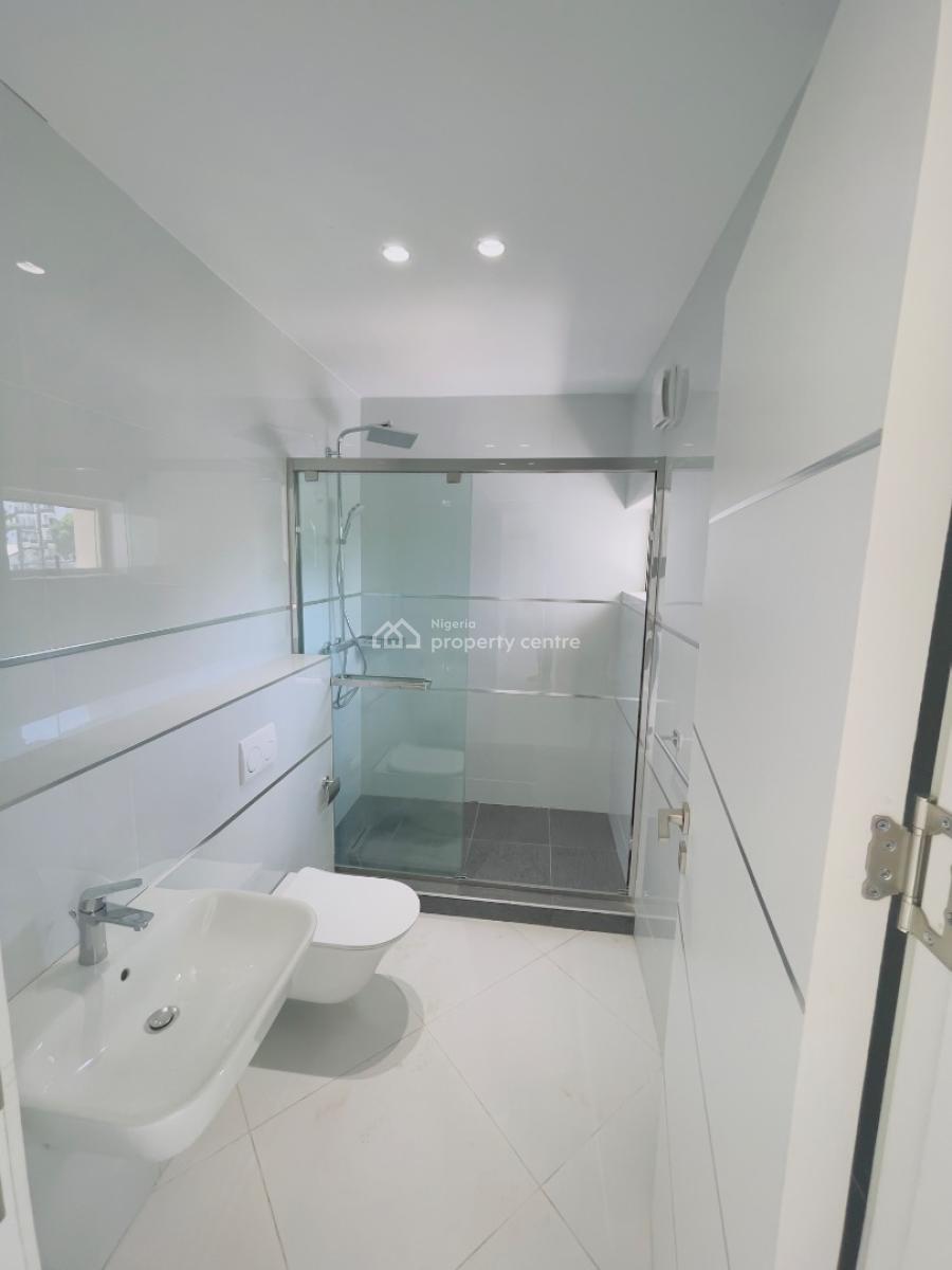 Exquisitely Finished 3-bedroom Apartment with Pool & Gym, Old Ikoyi, Ikoyi, Lagos, Flat / Apartment for Rent