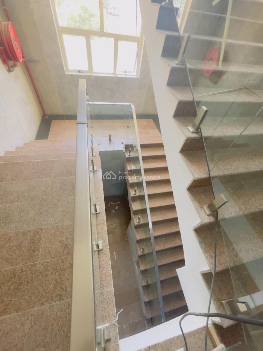 Exquisitely Finished 3-bedroom Apartment with Pool & Gym, Old Ikoyi, Ikoyi, Lagos, Flat / Apartment for Rent