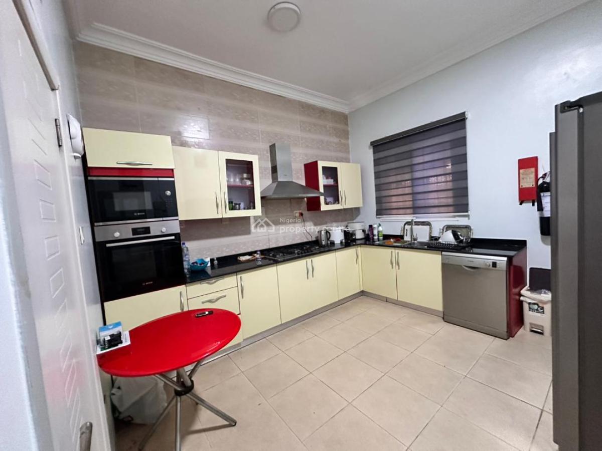 4 Bedroom Fully Detached House, Jakande, Lekki, Lagos, Flat / Apartment for Sale