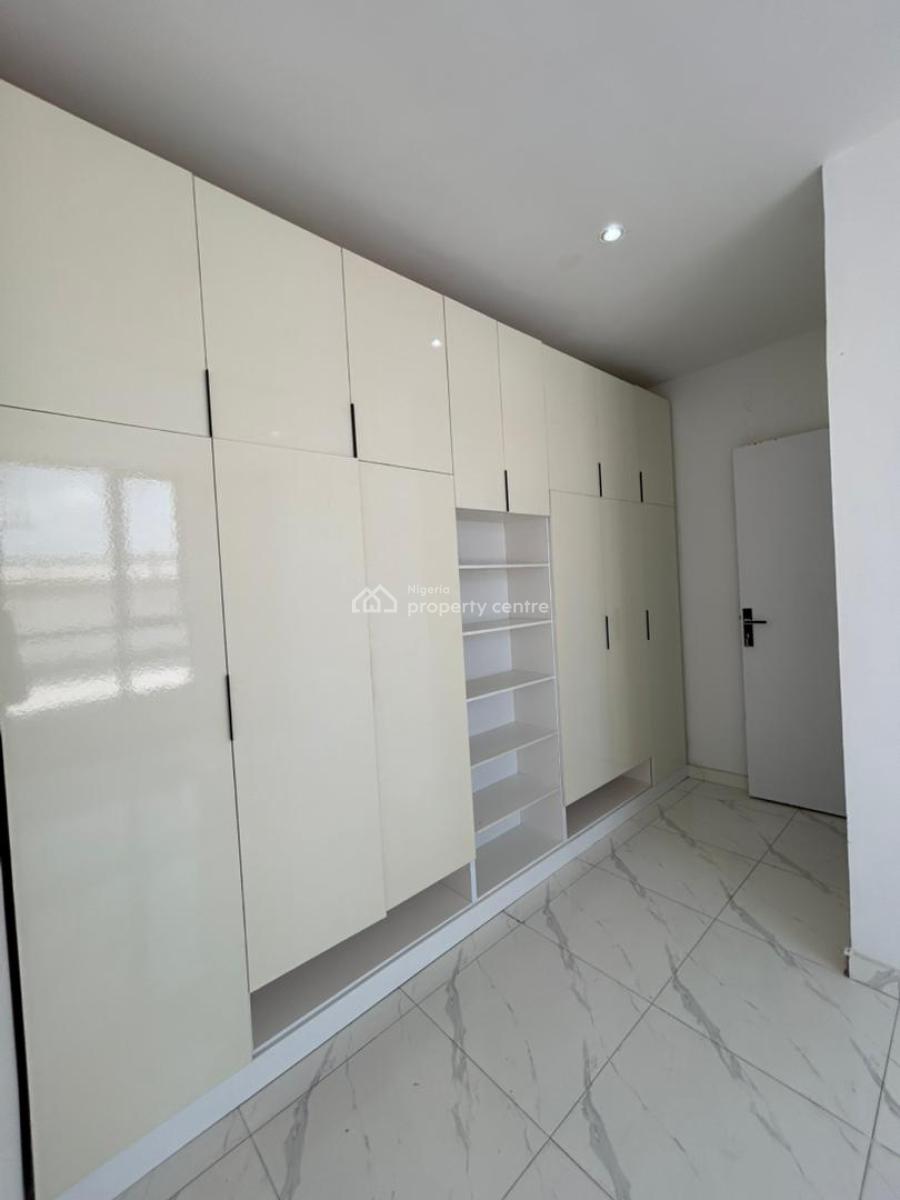 2 Bedroom Apartment, Agungi, Lekki, Lagos, Flat / Apartment for Sale