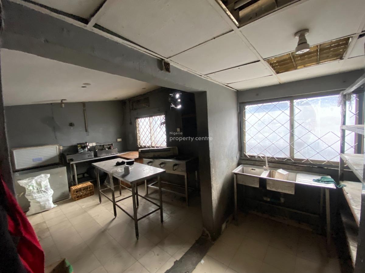 450sqm Self Compound Commercial Space Available for Office Or Restaurant, Surulere, Lagos, Commercial Property for Rent