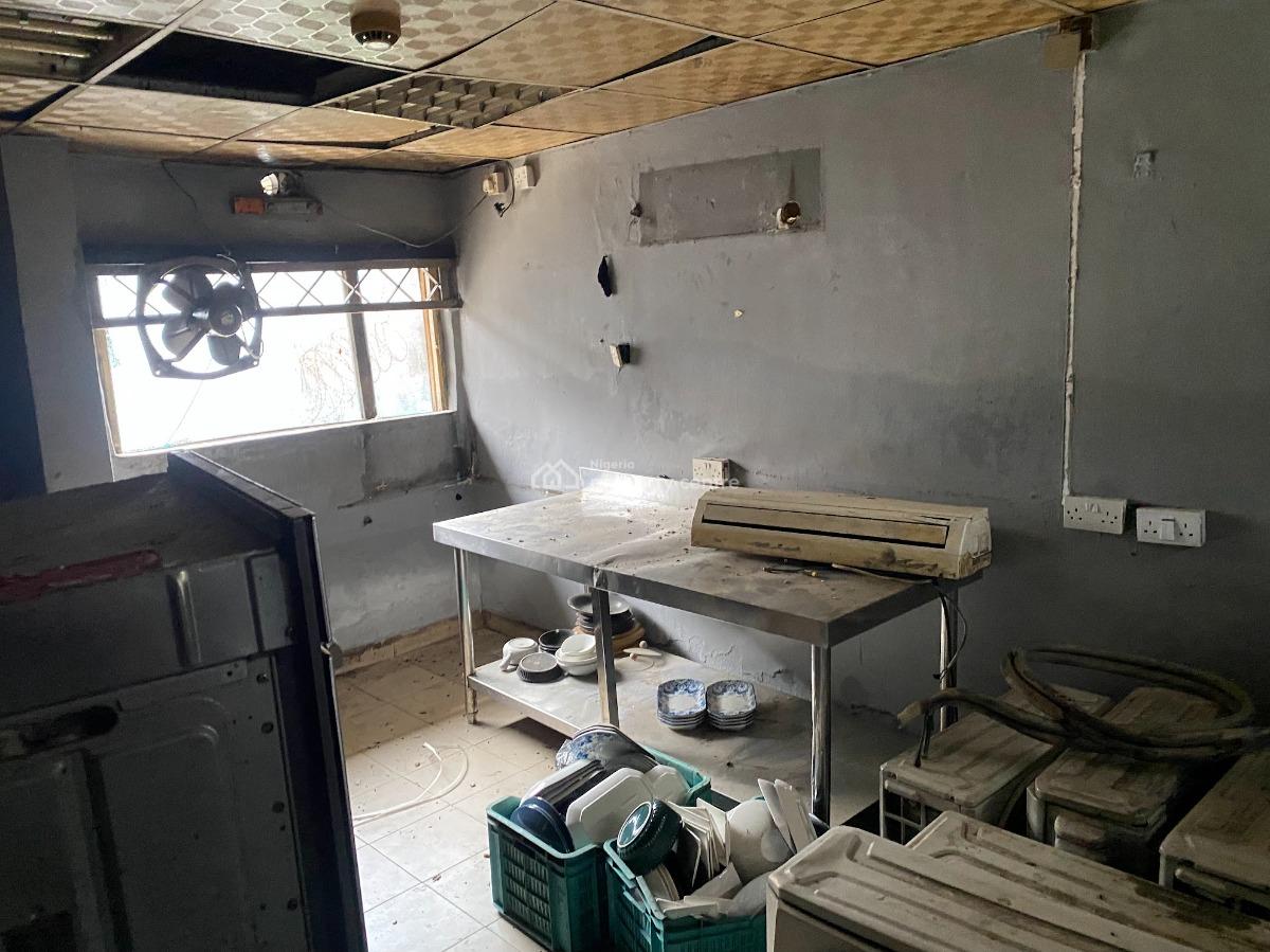 450sqm Self Compound Commercial Space Available for Office Or Restaurant, Surulere, Lagos, Commercial Property for Rent