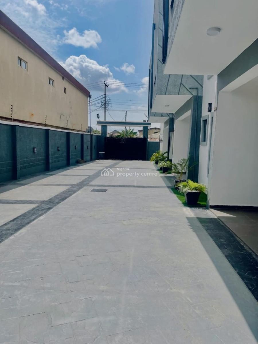 Fully Finished 2 Bedroom Apartment, Shasha, Orisunbare, Alimosho, Lagos, Flat / Apartment for Sale