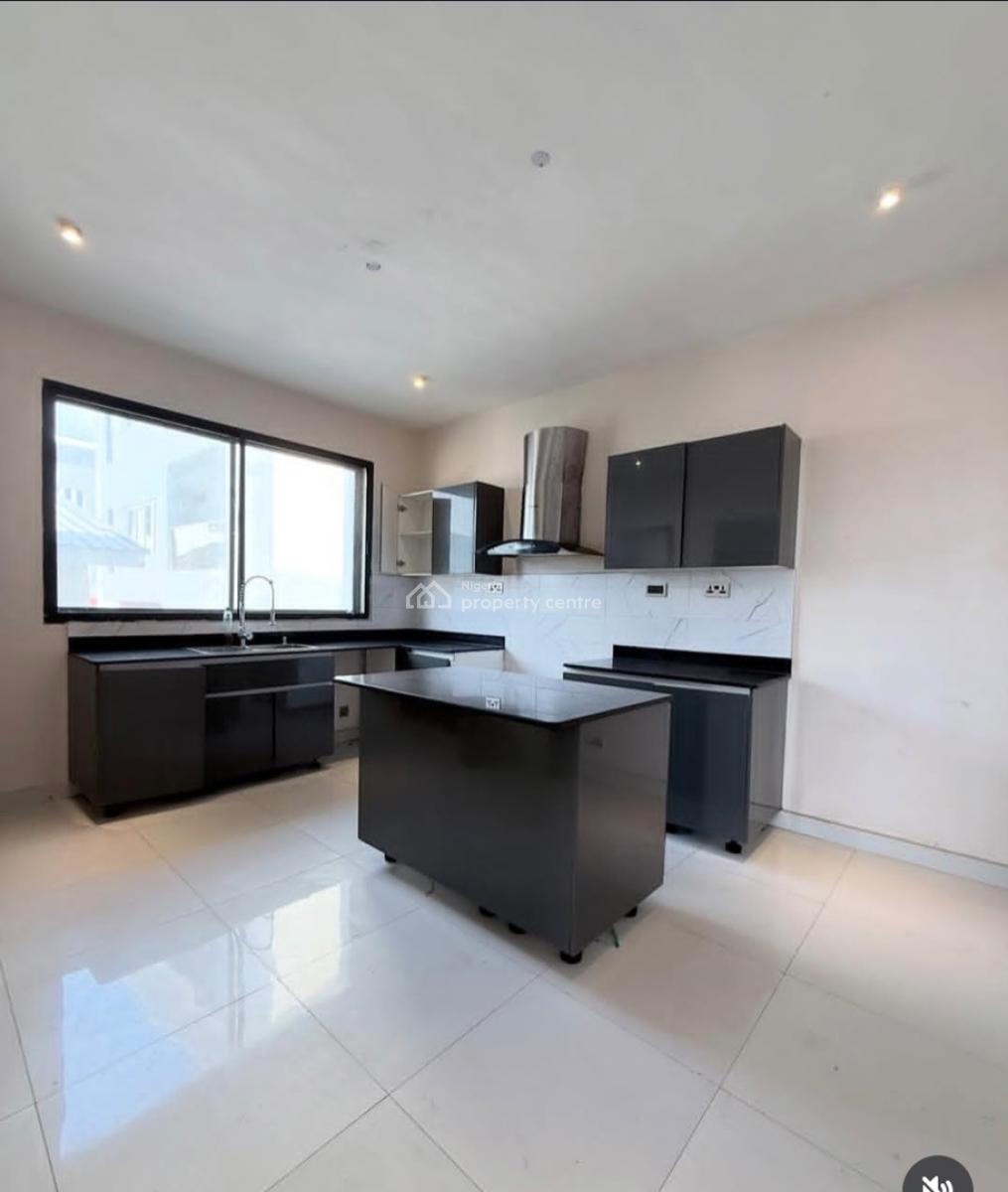 Fully Service 4 Bedroom Terrace Duplex with Bq, Lekki Phase 1, Lekki, Lagos, Terraced Duplex for Rent