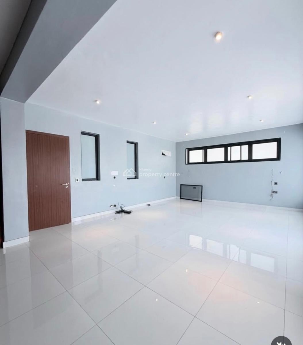 Fully Service 4 Bedroom Terrace Duplex with Bq, Lekki Phase 1, Lekki, Lagos, Terraced Duplex for Rent