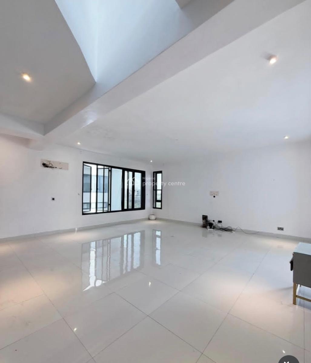 Fully Service 4 Bedroom Terrace Duplex with Bq, Lekki Phase 1, Lekki, Lagos, Terraced Duplex for Rent