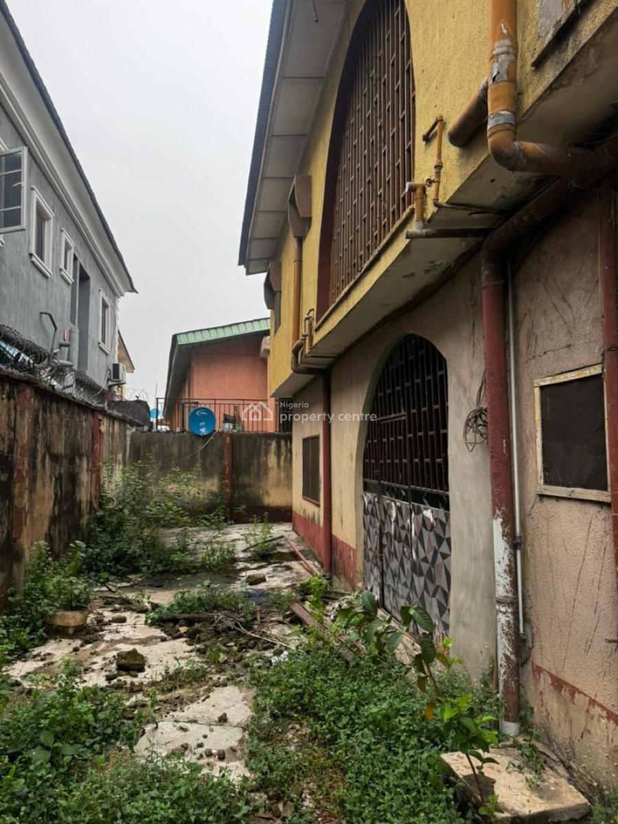 Standard Nice 8 Flats Apartment, Close to Shobo, Akowonjo, Alimosho, Lagos, House for Sale