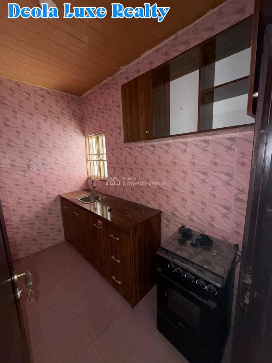 a Nice and Clean Fully Serviced Studio Apartment, Off Admiralty Way,, Lekki Phase 1, Lekki, Lagos, Self Contain (single Rooms) for Rent