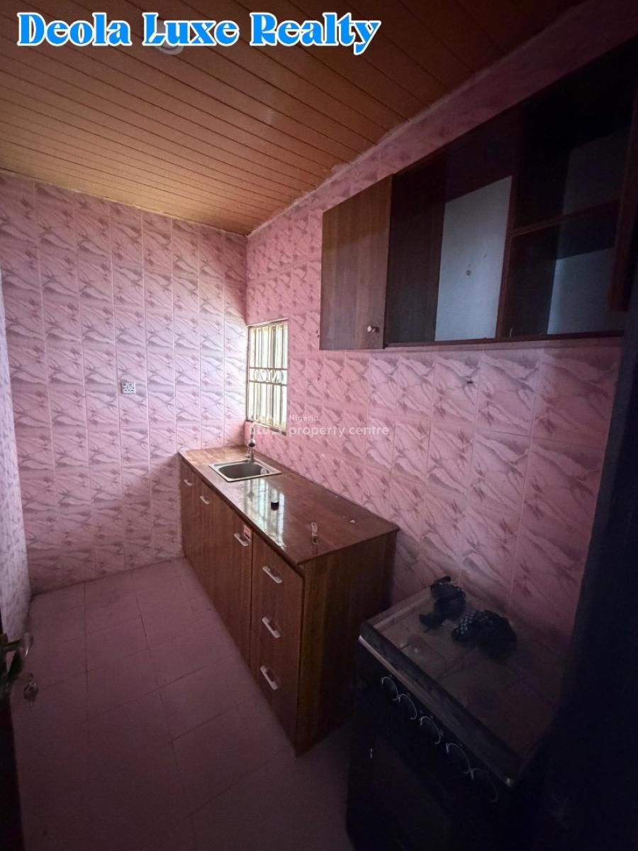 a Nice and Clean Fully Serviced Studio Apartment, Off Admiralty Way,, Lekki Phase 1, Lekki, Lagos, Self Contain (single Rooms) for Rent