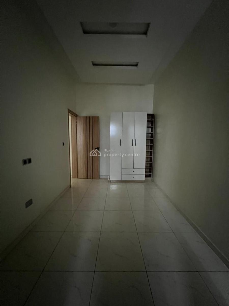 4 Bedroom Terrace Duplex (self Compound), Ikota, Lekki, Lagos, Terraced Duplex for Rent