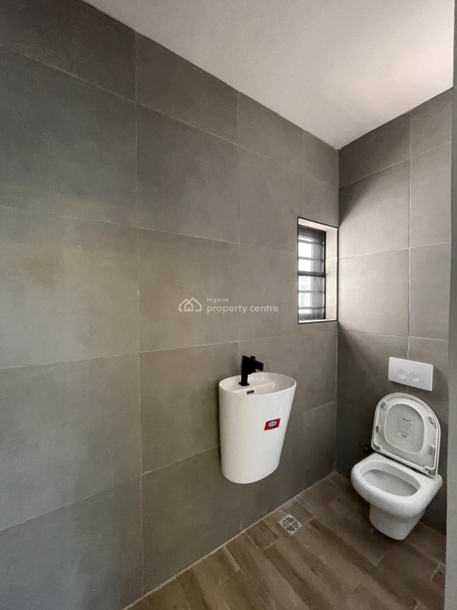 2 Bedroom Apartment with a Bq, Agungi, Lekki, Lagos, Flat / Apartment for Rent