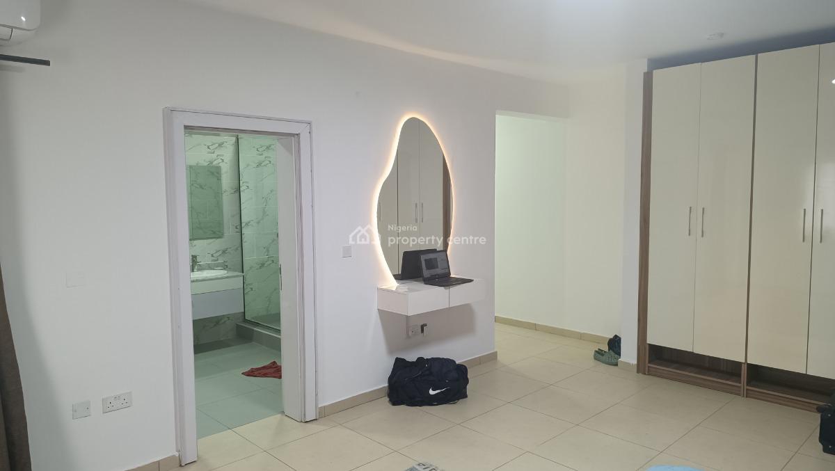 Let: Furnished Spacious 3 Bedroom with Bq, Lugard Avenue, Off Mobolaji Johnson Avenue, Old Ikoyi, Ikoyi, Lagos, Flat / Apartment for Rent