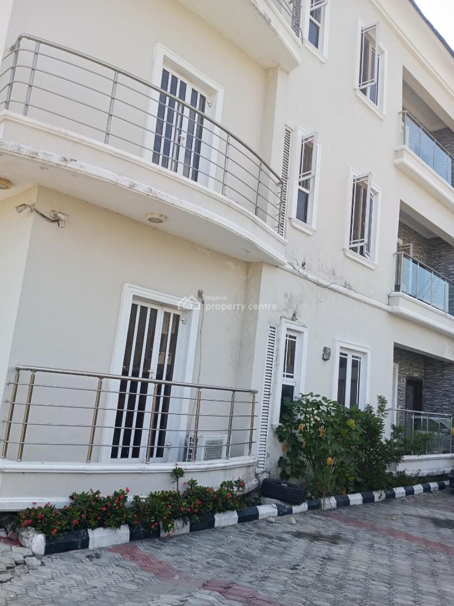 3 Bedroom Flat with Bq, Opposite Igboefon, Idado, Lekki, Lagos, Flat / Apartment for Rent