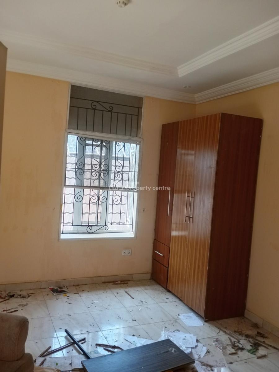 3 Bedroom Flat with Bq, Opposite Igboefon, Idado, Lekki, Lagos, Flat / Apartment for Rent