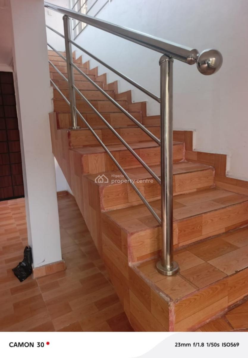 a Well Maintained 4 Bedroom Duplex with a Room Bq, Surulere, Lagos, Detached Duplex for Rent