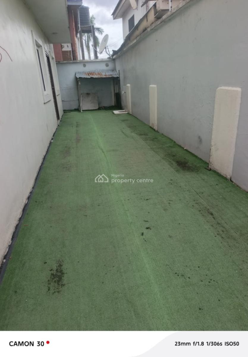 a Well Maintained 4 Bedroom Duplex with a Room Bq, Surulere, Lagos, Detached Duplex for Rent