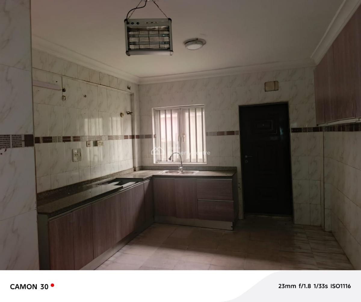 a Well Maintained 4 Bedroom Duplex with a Room Bq, Surulere, Lagos, Detached Duplex for Rent