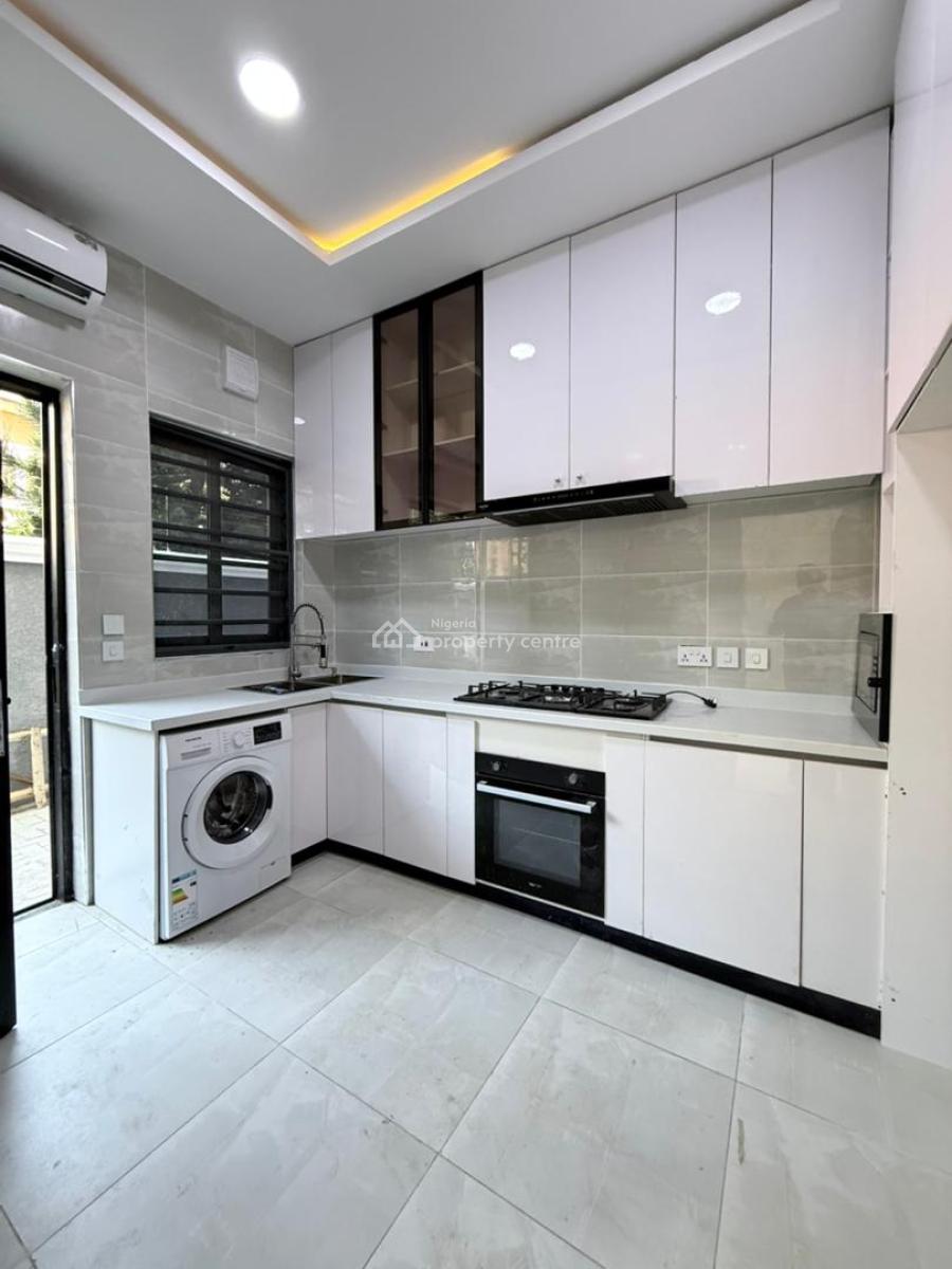 Exquisite Luxury 3 Bedroom Apartment, Lekki Phase 1, Lekki, Lagos, Flat / Apartment for Rent