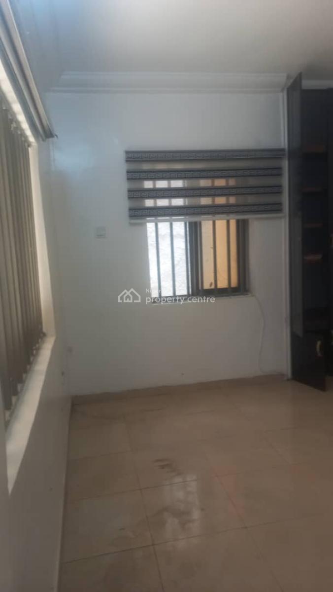 Beautiful 1 Bedroom Flat, Off Cotonou Street, Zone 6, Wuse, Abuja, Flat / Apartment for Rent