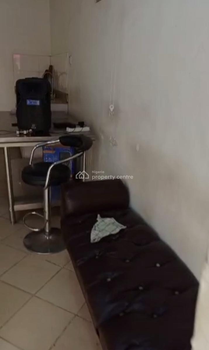 Shop Space Ground Front Flat, Gbagada, Lagos, Shop for Rent