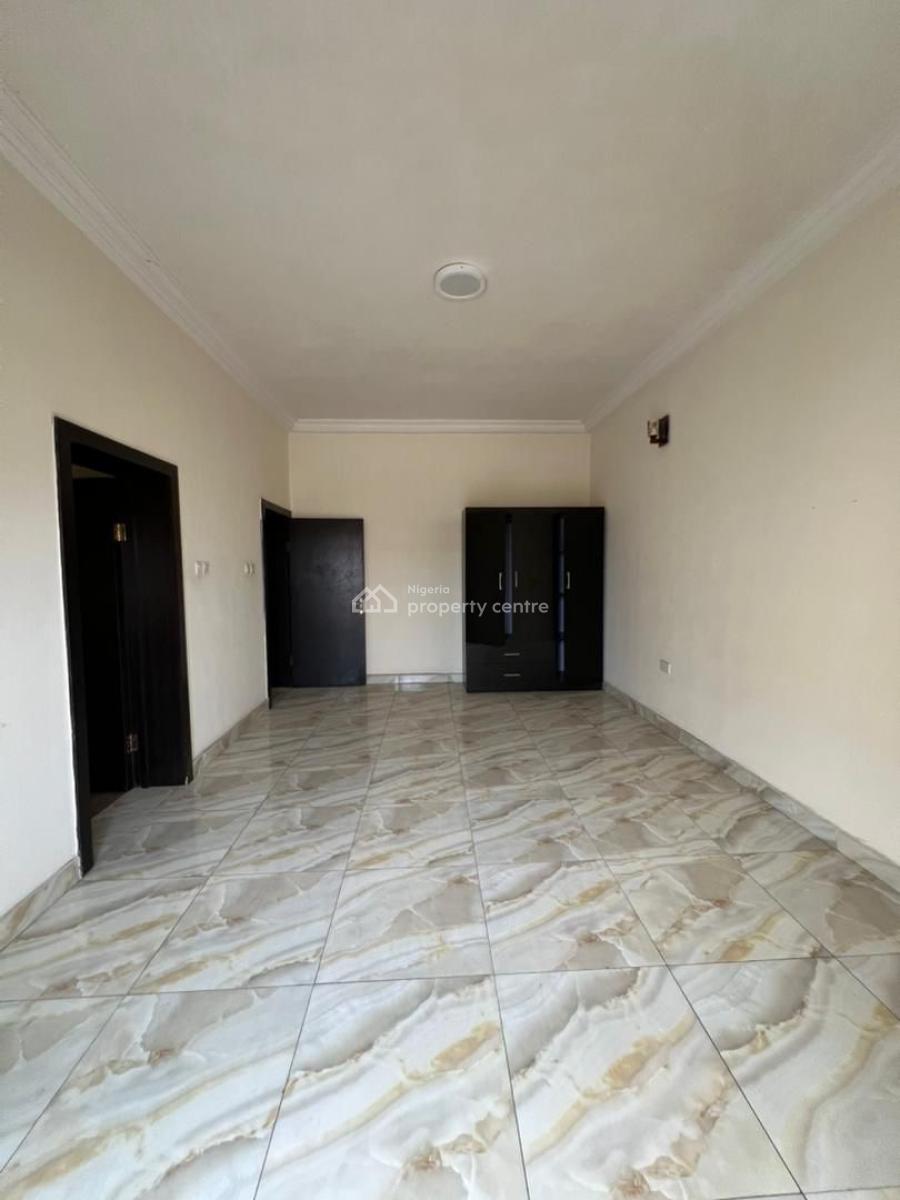 -- 2 Bedroom Apartment with Bq, Lekki Scheme 2, Ajah, Lagos, Flat / Apartment for Rent