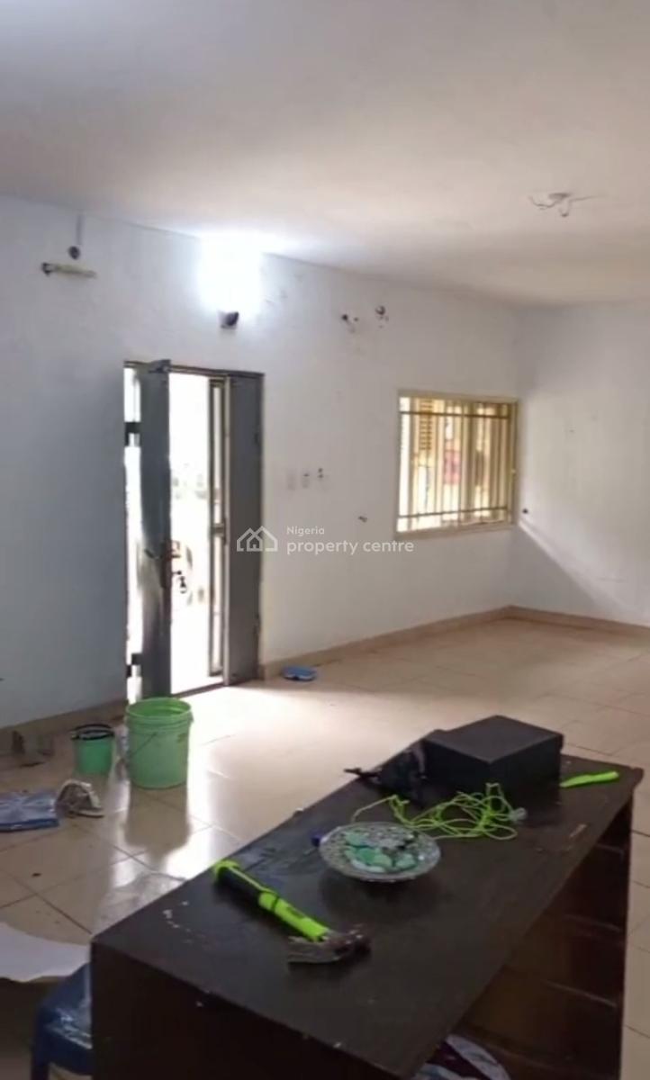Spacious 3 Bedroom Apartment, Medina, Gbagada, Lagos, Flat / Apartment for Rent