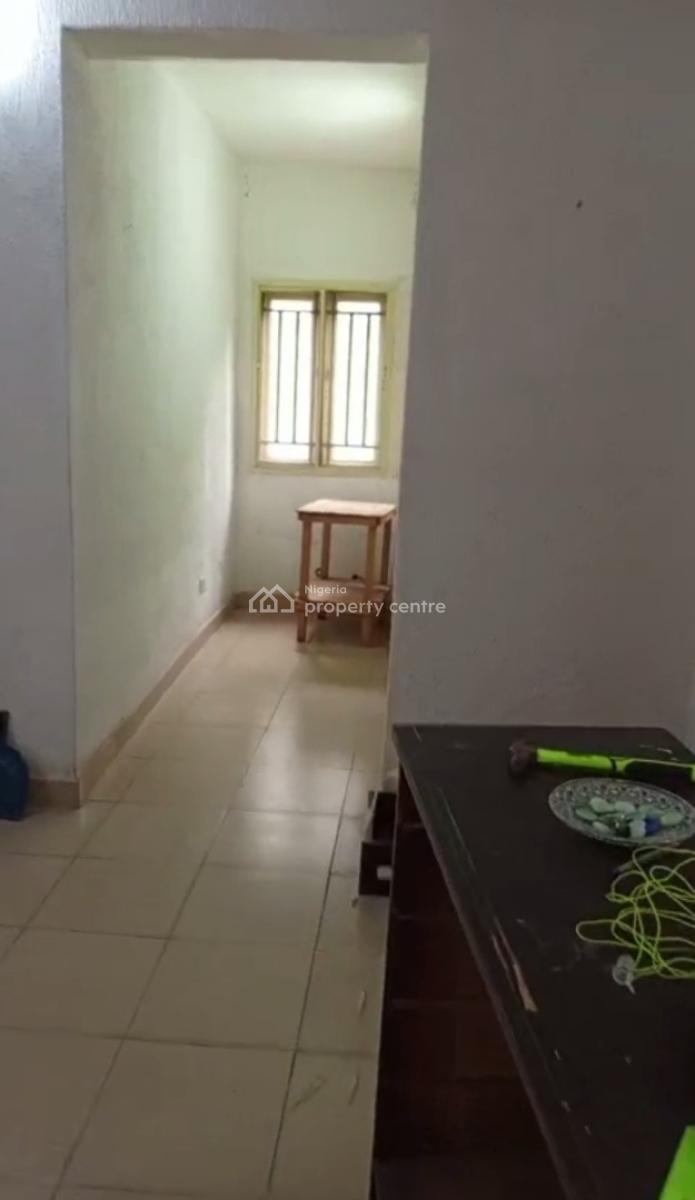 Spacious 3 Bedroom Apartment, Medina, Gbagada, Lagos, Flat / Apartment for Rent