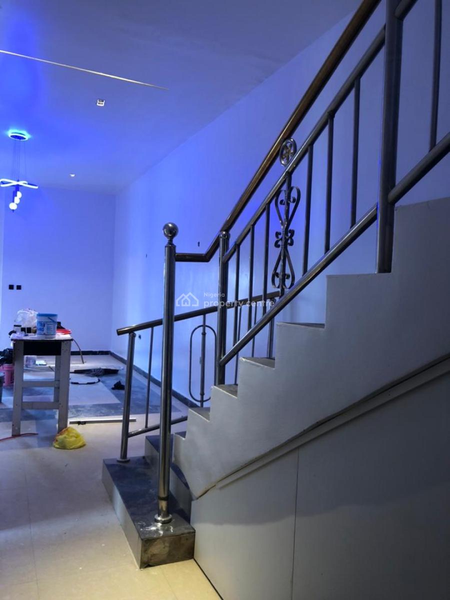 Lovely 4 Bedrooms Semi Detached Duplex with Bq, Osapa London, Lekki, Lagos, Semi-detached Duplex for Rent