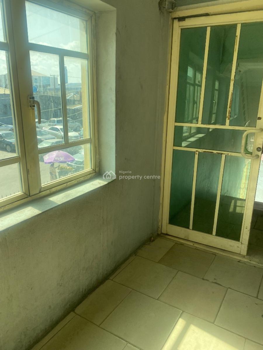 300 Sq M Office Space on The 1st Floor, Aguda, Surulere, Lagos, Office Space for Rent
