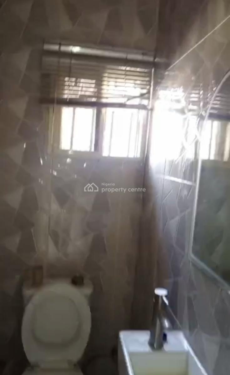 Decent Four Bedroom Upstairs Apartment, Gbagada, Lagos, Flat / Apartment for Rent