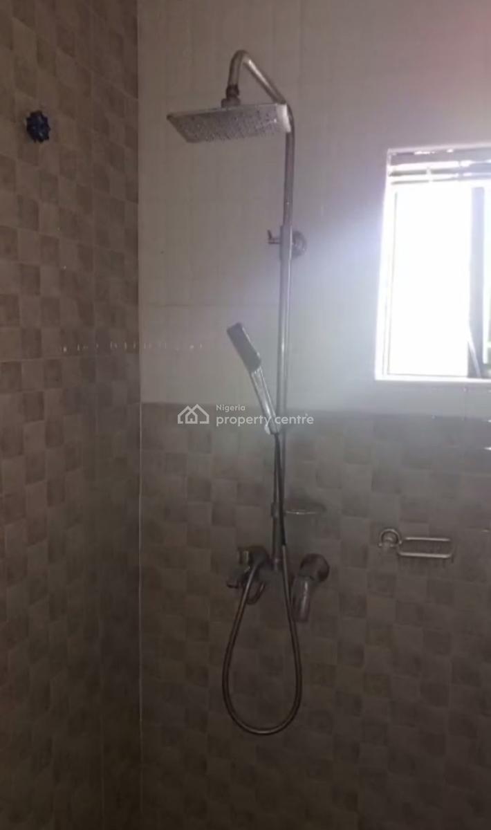 Decent Four Bedroom Upstairs Apartment, Gbagada, Lagos, Flat / Apartment for Rent