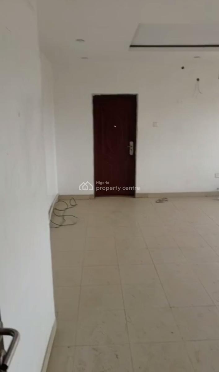 Decent Four Bedroom Upstairs Apartment, Gbagada, Lagos, Flat / Apartment for Rent