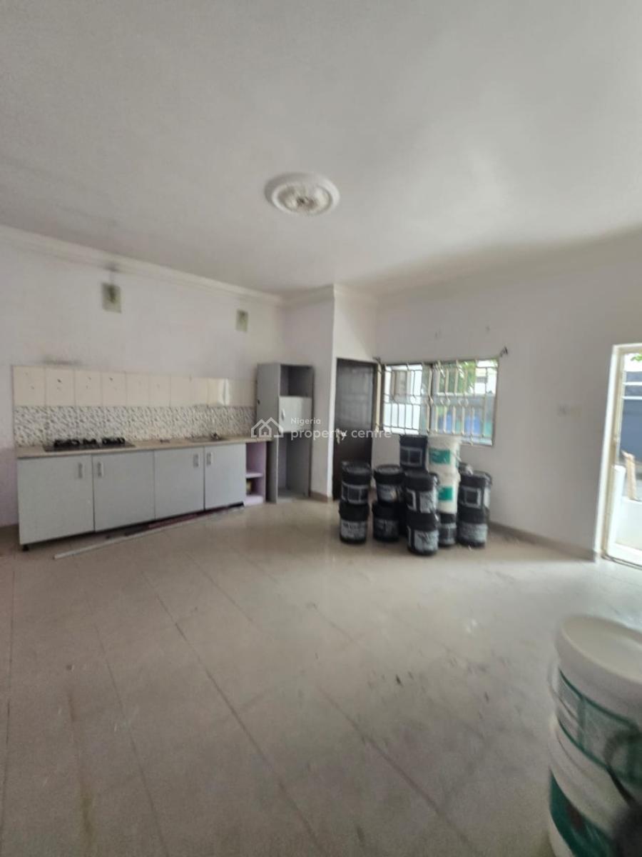 Mini Flat Within Bi, Off Ligali, Off Ligali Ayorinde  Street, Victoria Island (vi), Lagos, Mini Flat (room and Parlour) for Rent