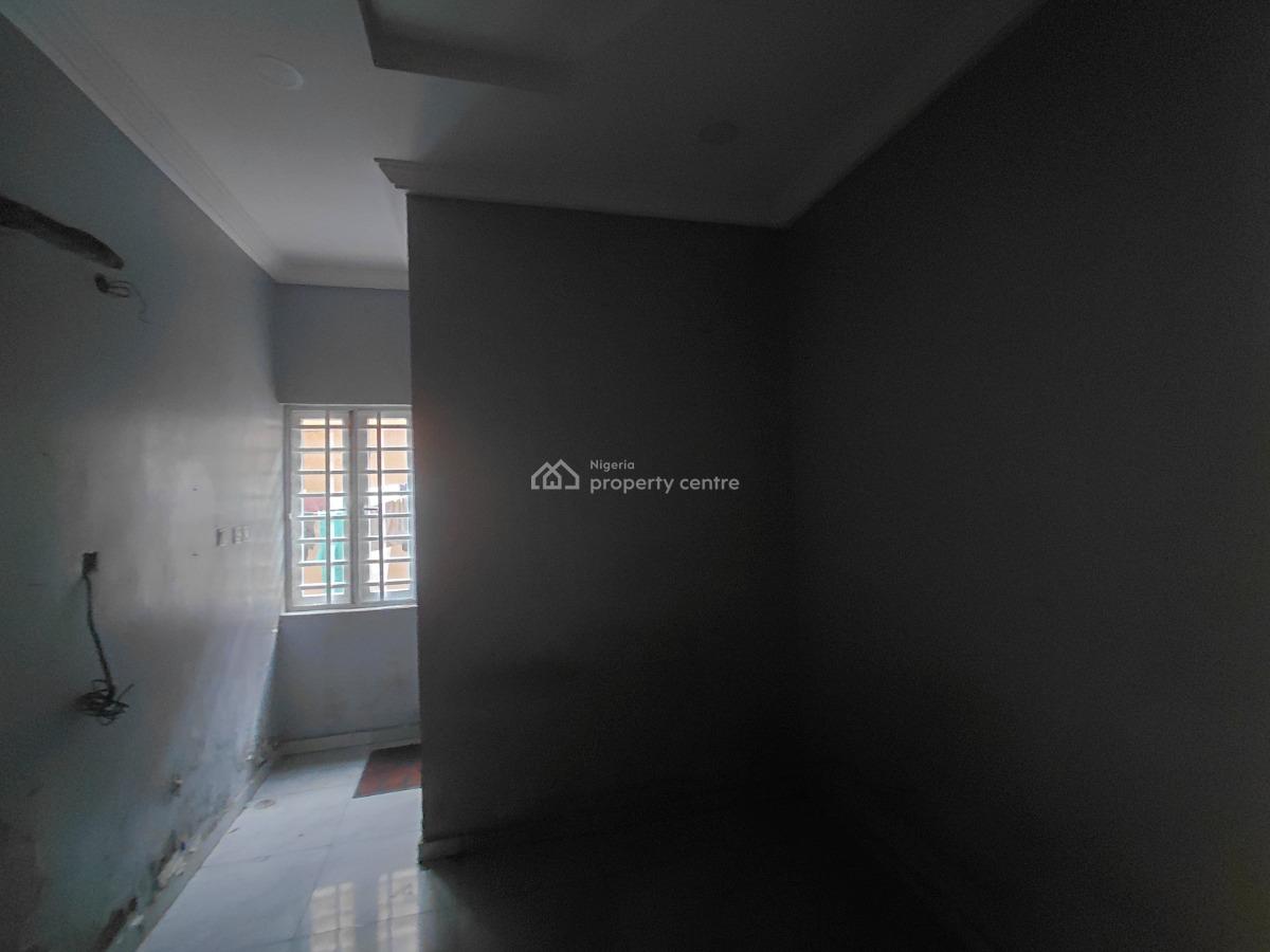 Decent 2 Bedroom in a Serene Environment, Fadare, Kosofe, Lagos, Flat / Apartment for Rent