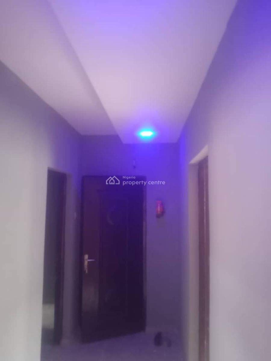 Spacious Newly Renovated 2 Bedroom Apartment Upstairs, Akiode, Ojodu, Lagos, Flat / Apartment for Rent