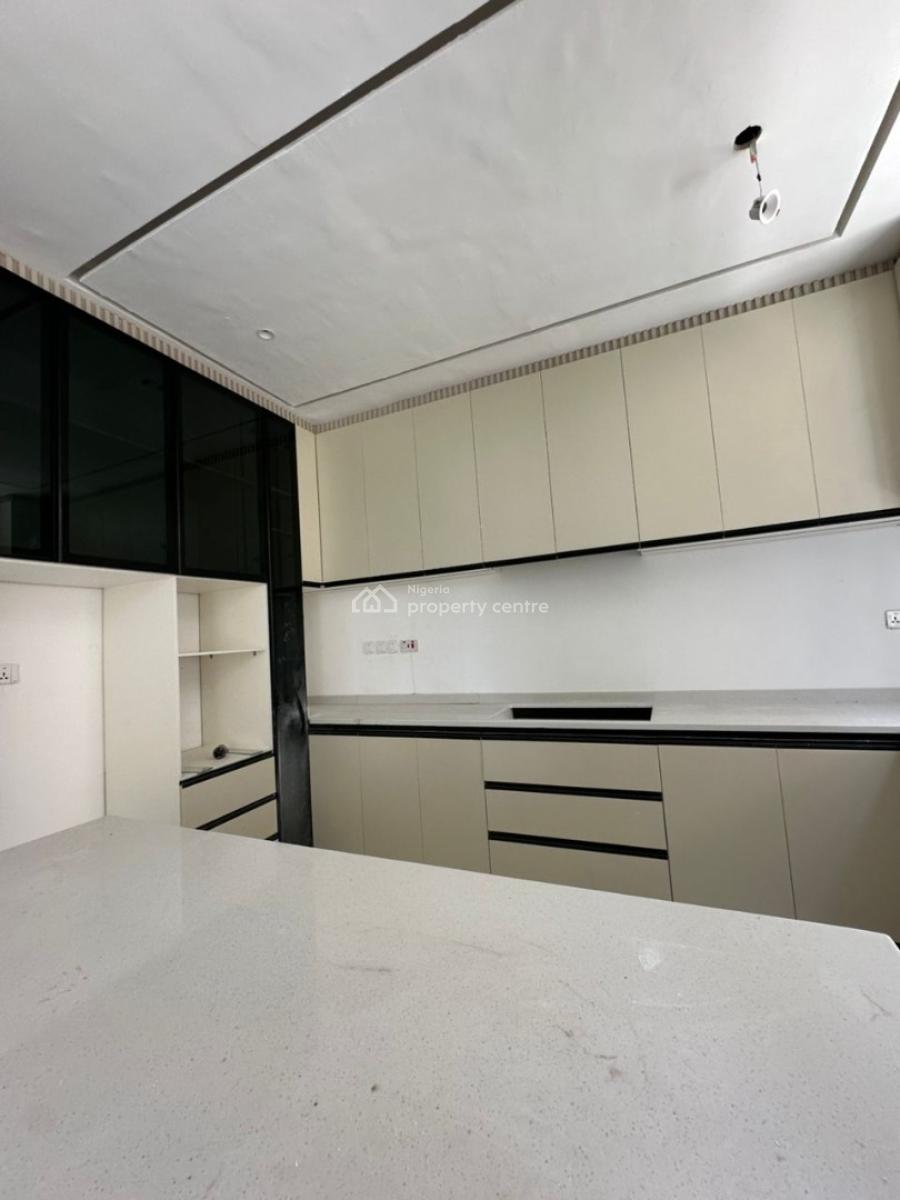 Newly Built 2 Bedroom Apartments with Swimming Pool, Lekki Phase 1, Lekki, Lagos, Flat / Apartment for Sale