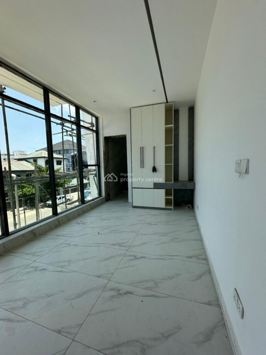 Newly Built 2 Bedroom Apartments with Swimming Pool, Lekki Phase 1, Lekki, Lagos, Flat / Apartment for Sale