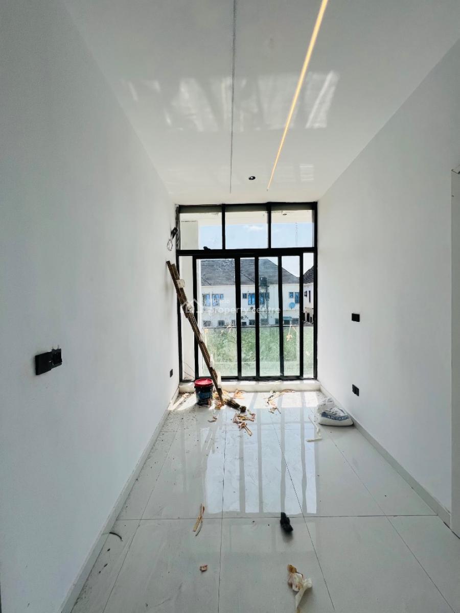 4 Bedroom  Semi Detached  Duplex with Bq, Ikota, Lekki, Lagos, Semi-detached Duplex for Sale